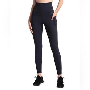 B-7-42 Lole 25” inseam legging black new